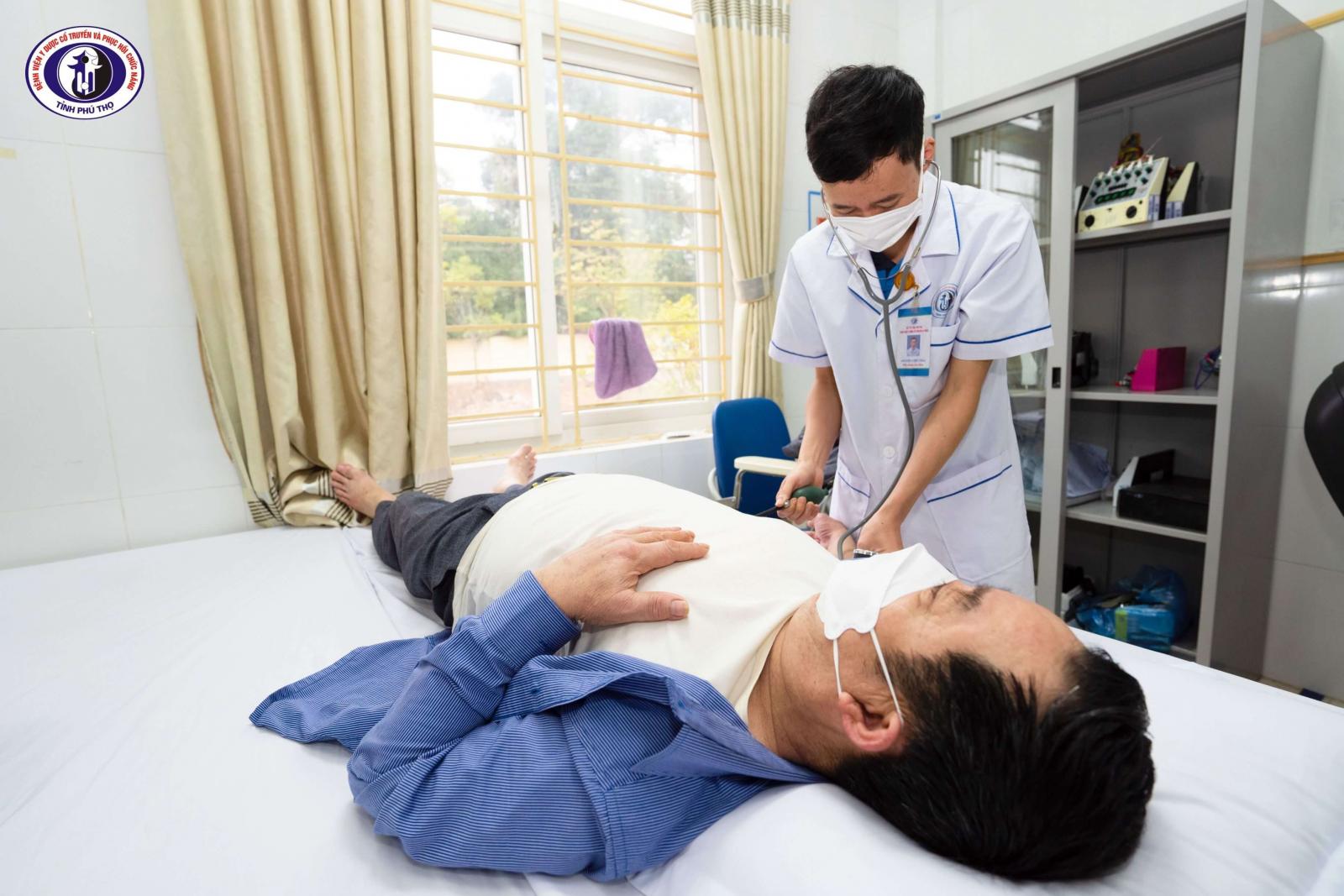 cách khám cơ xương khớp